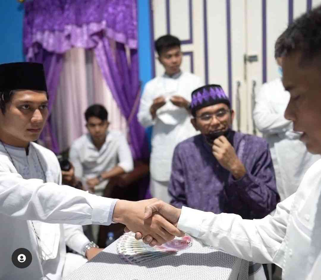 Lesty Kejora Hamil! Ayah Unggah Foto Nikah Siri dengan Rizky Billar?