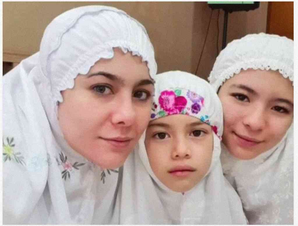 Wulan Guritno Rajin Zikir, Punya Target Setiap Harinya
