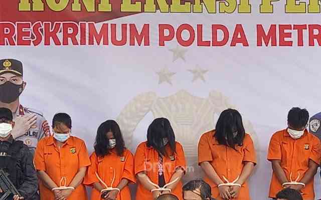Emak-Emak Mahir Melakukan Pencopetan, Ketahui Cara Mereka Beraksi